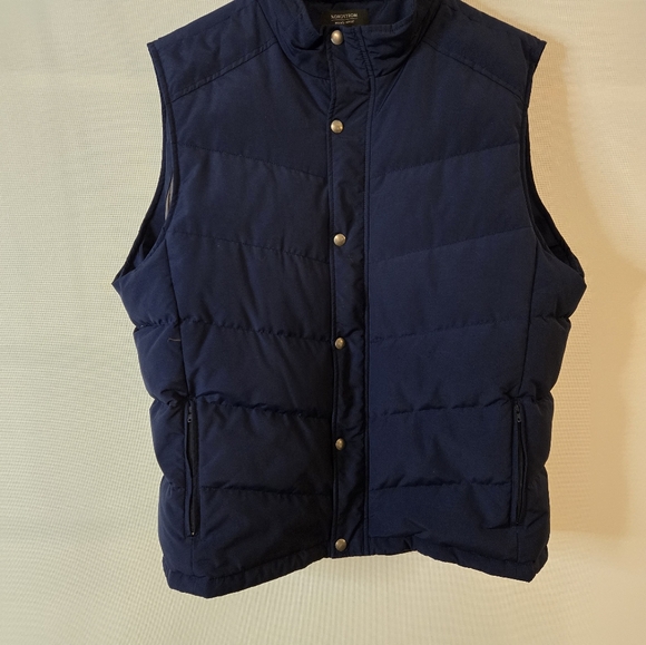 Nordstrom Men's Store Size L Navy snap front 60% down filled puffer vest - Picture 3 of 10